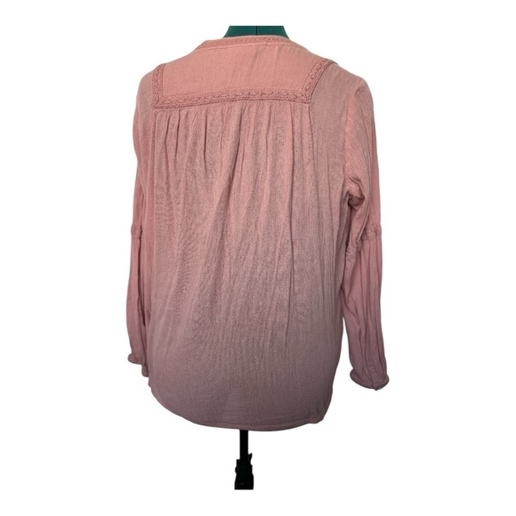 J Jill Women's Pink Blouse Sz M V-neck Long Sleeve with button cuff Loose fit - Picture 2 of 9